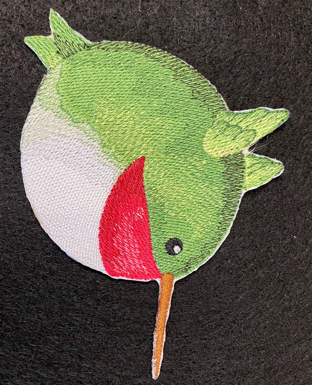 Naturaleza entretejida en hilos, increíble reino de los pajaritos [Colibrí rollizo] [Personalizado y único] Parche bordado para planchar o coser [9,8 cm (ancho) x 9,4 cm (alto)] [Hecho en EE. UU.]…