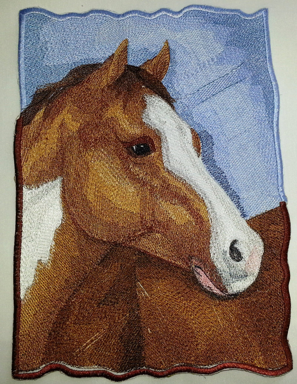 Parche bordado termoadhesivo/cosido personalizado y único de retratos de Spirit of Stallions [American Paint Horse] (11,5" x 8"). Fabricado en EE. UU.