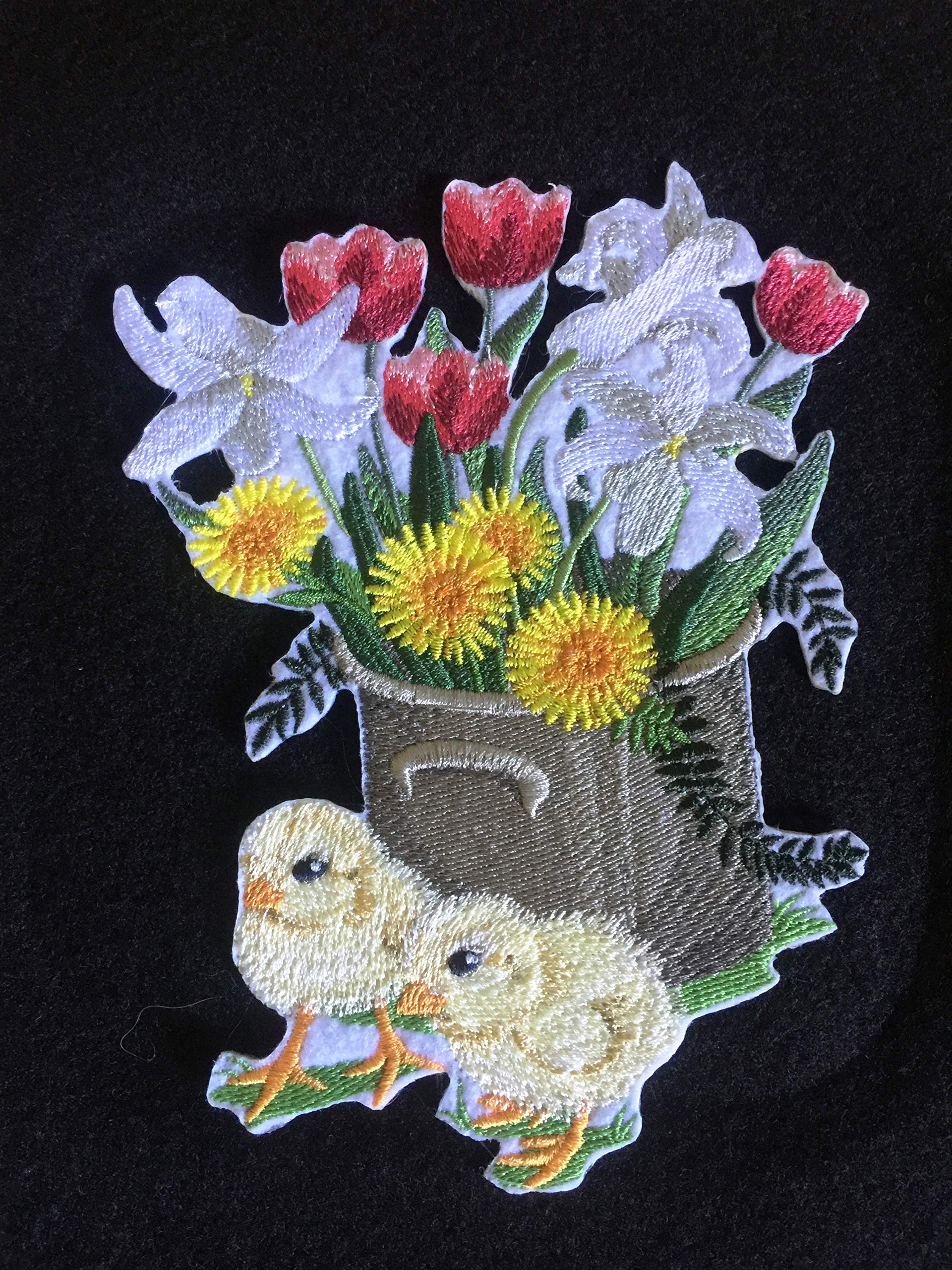 Parche bordado para planchar o coser de BeyondVision, personalizado y único, con diseño de flores de primavera y jarrón [Pollitos con puntadas de primavera] [16,5 x 12,2 cm] [Hecho en EE. UU.]