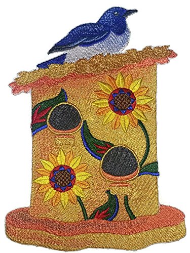 Parche bordado para planchar o coser BeyondVision, personalizado y único, con la increíble casa para pájaros [Casa para pájaros mexicana con arrendajo azul mexicano] [6.82" x 4.8"] [Hecho en EE. UU.]