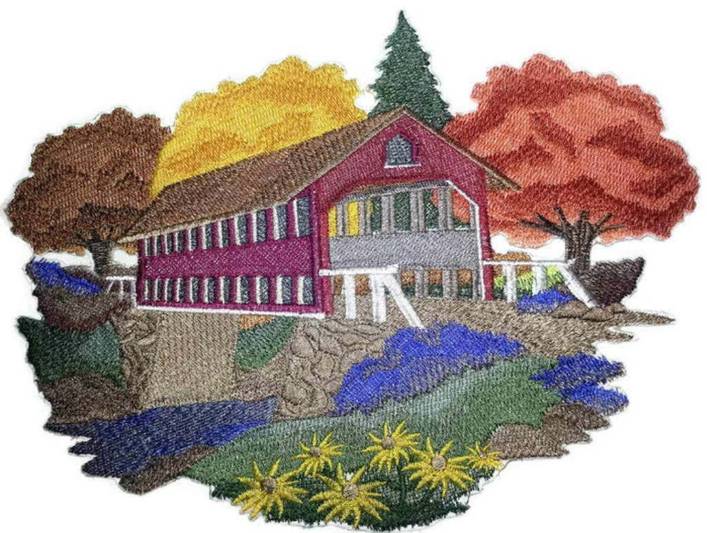 Parche bordado termoadhesivo/cosido personalizado y único de "Puente Cubierto en Otoño" [19 x 14 cm] [Hecho en EE. UU.]