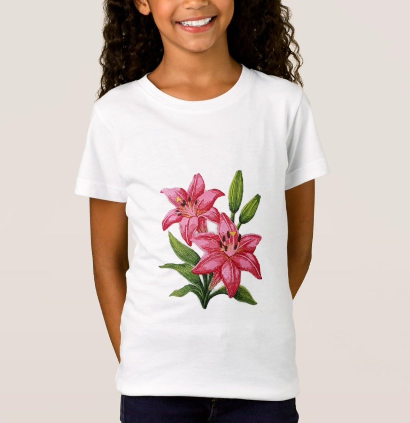 Parche bordado de flores de lirio rosa BeyondVision – Aplique floral grande de 15,87 x 18,8 cm para planchar o coser – Parche floral decorativo para chaquetas, vaqueros, bolsos y manualidades – Hecho en EE. UU.