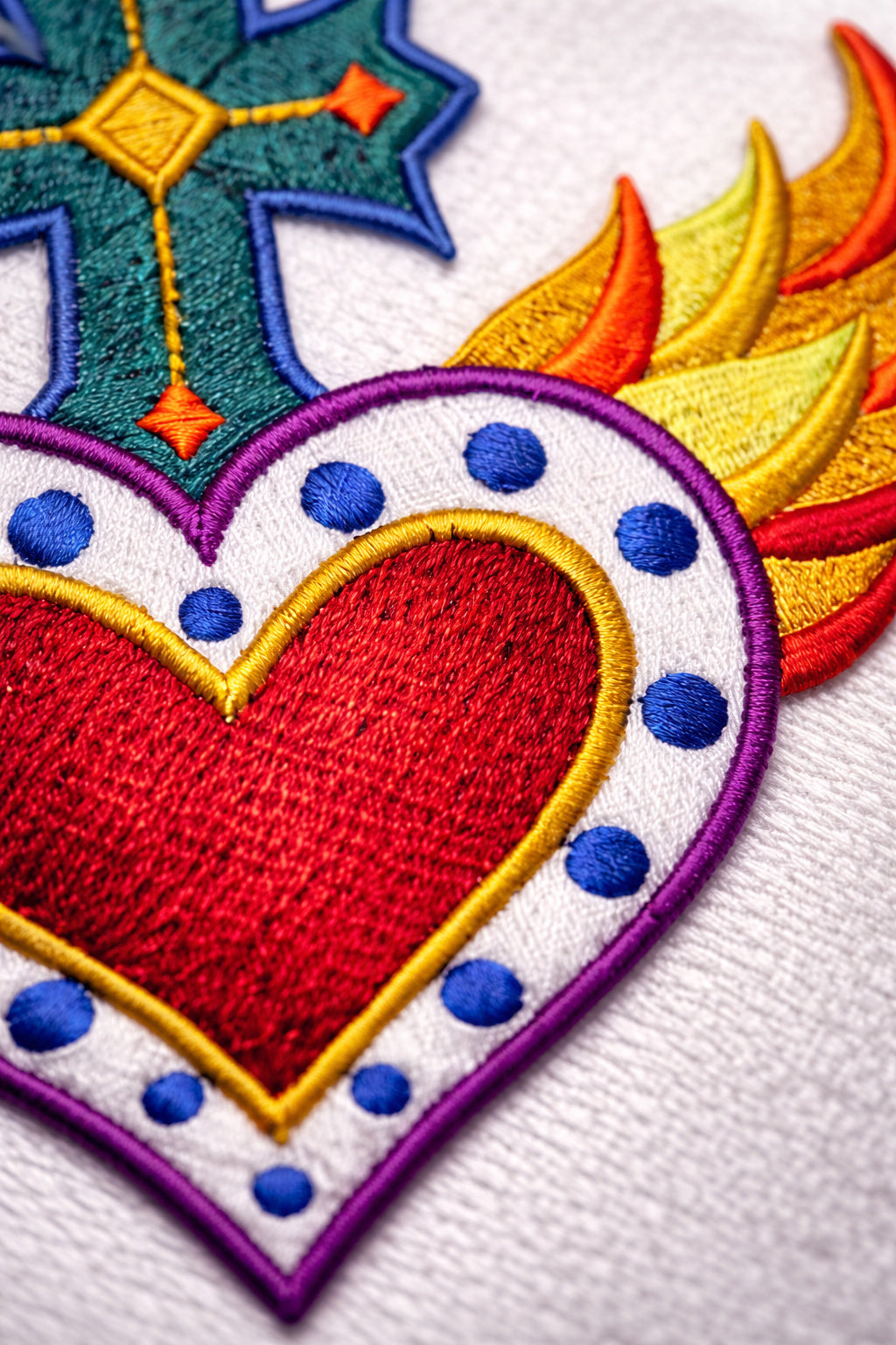 Parche bordado para planchar o coser "Milagro Healing Hearts" (Corazón, Cruz y Llamas) [13,2 cm x 12,8 cm], personalizado y único [Hecho en EE. UU.]