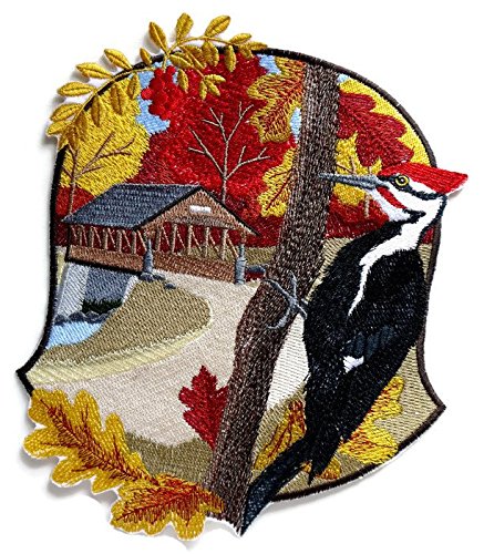 Parche bordado para planchar o coser de BeyondVision, personalizado y único, con pájaro carpintero otoñal y puente cubierto [16,55 x 19,81 cm] [Hecho en EE. UU.]