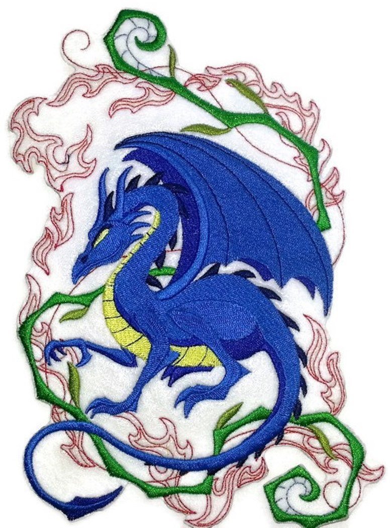 Parche bordado termoadhesivo/cosido personalizado de dragón agazapado en fuego de fantasía [5,81" x 8,44"] [Hecho en EE. UU.]